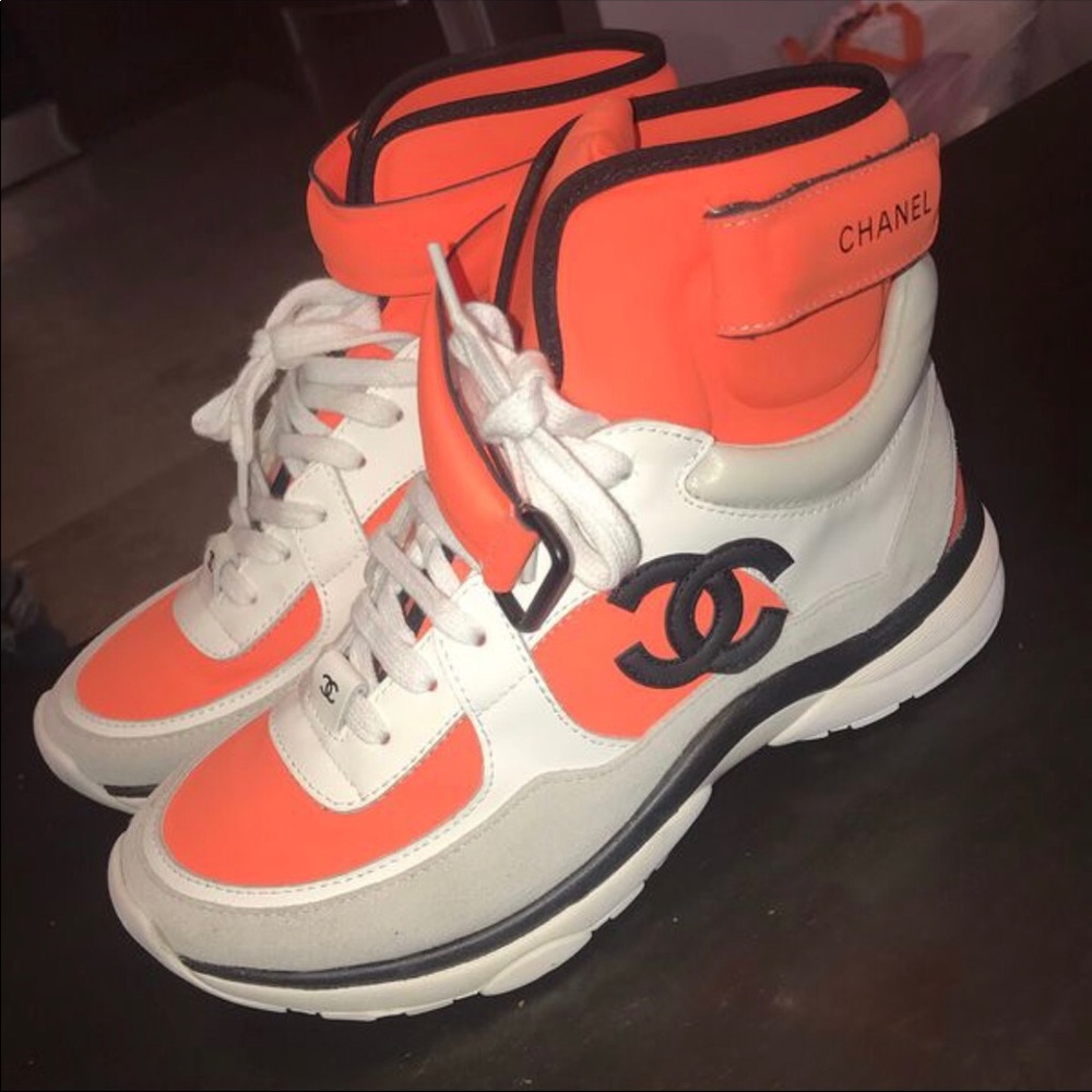 Chanel’s Boys Size 7. Worn Once